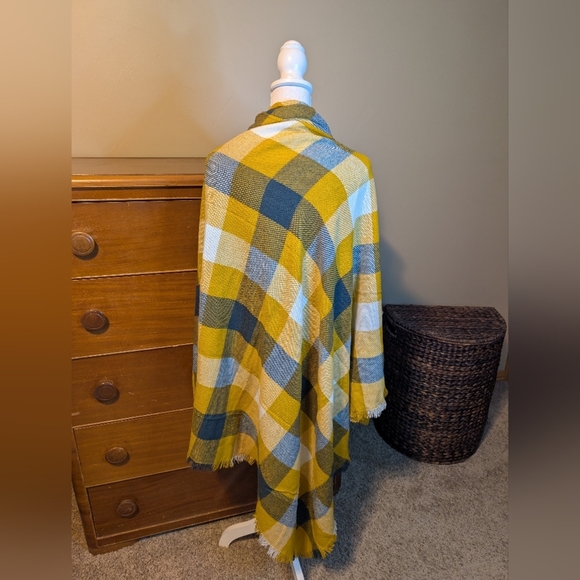 Green Bay Packers BLANKET Scarf Plaid - Picture 6 of 9